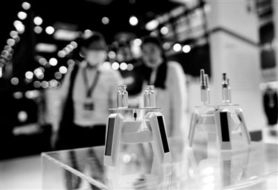 上海专业技术服务平台 市场化道路破解企业共性难题